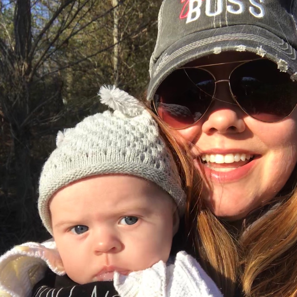 Meet your Posher, Casey